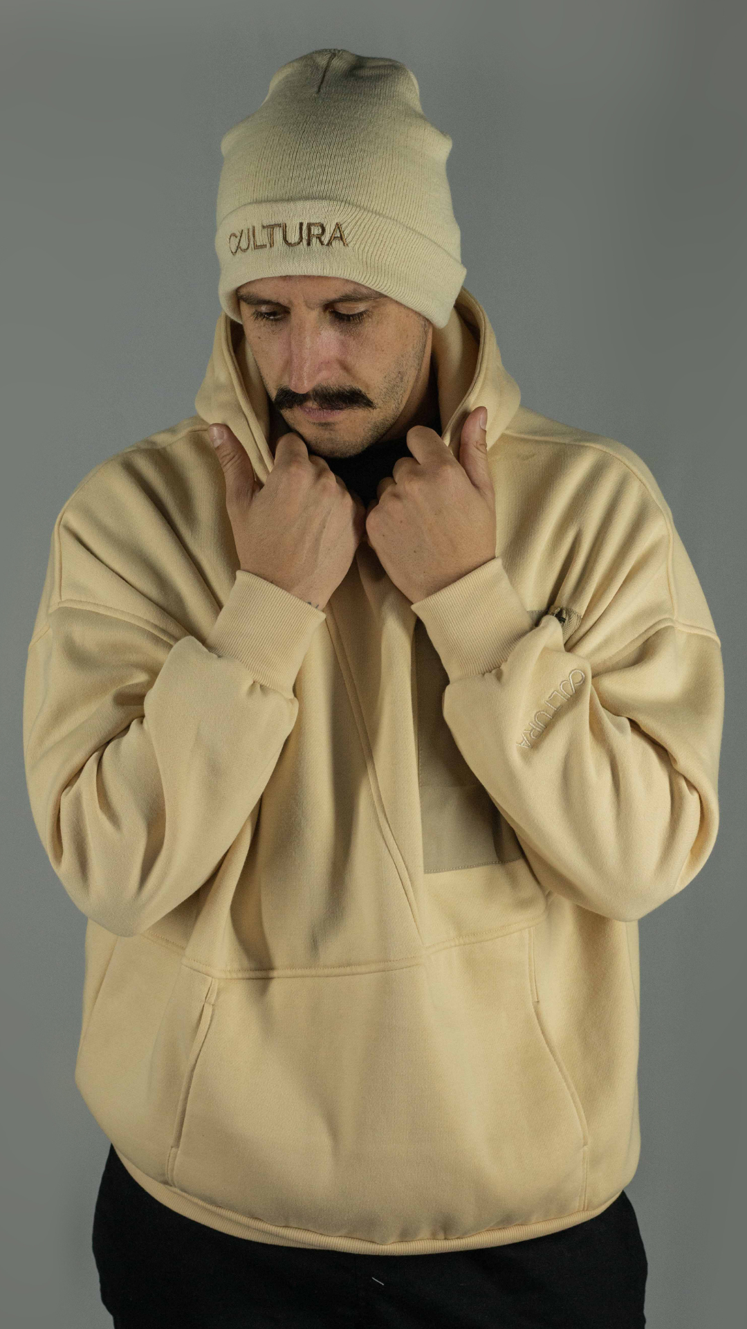 Canguro Oversize Asimétrico Beige